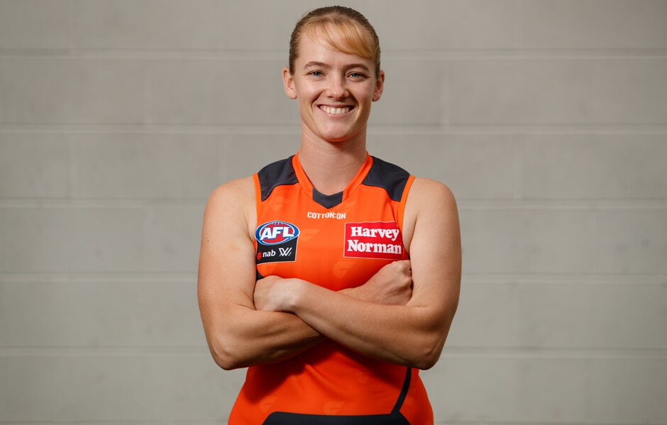 Perry Returns for Melbourne Clash