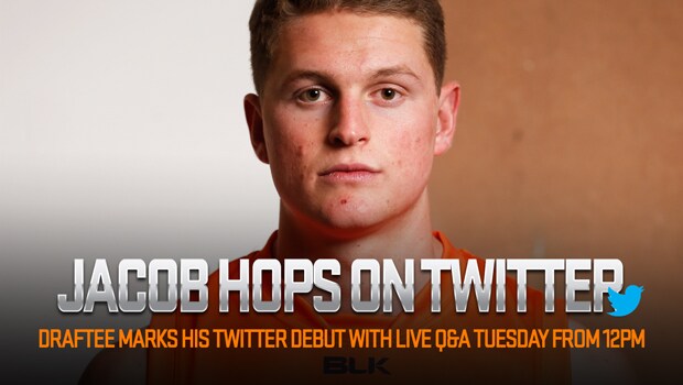 Hopper Jumps On Twitter
